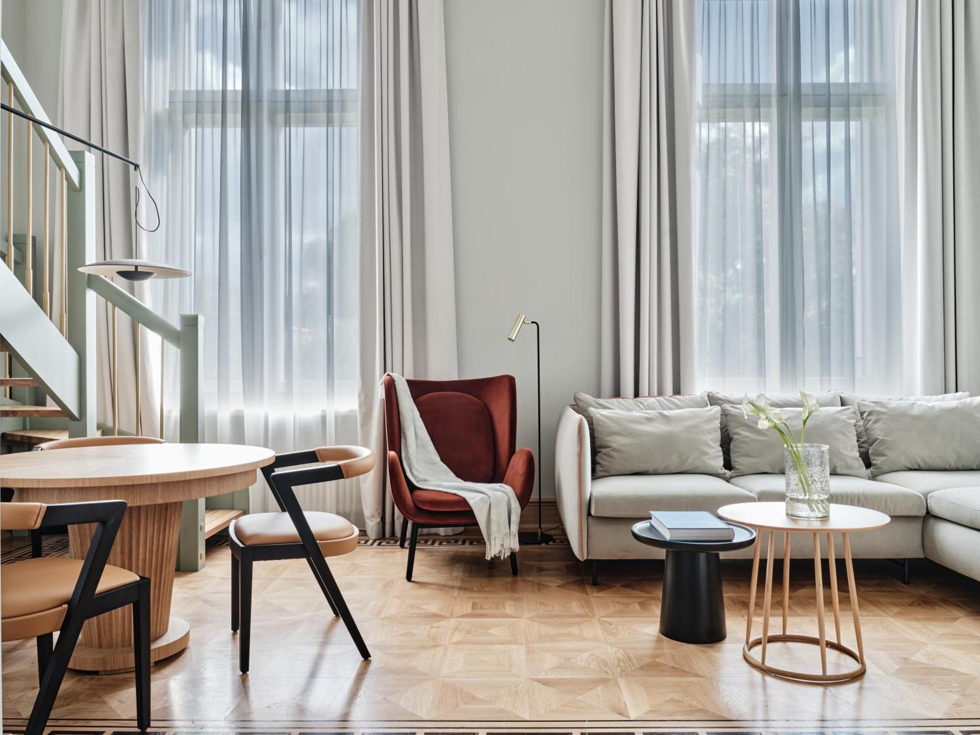 Hotell Altus Palace - Destigo